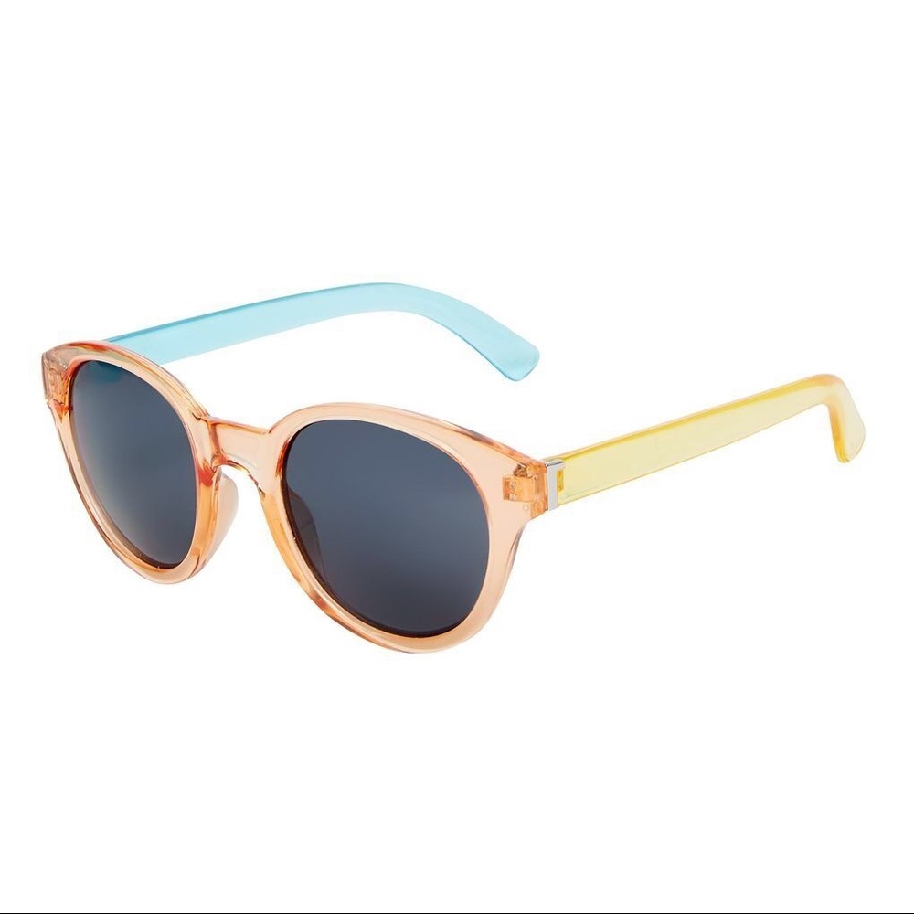 Two-Tone Round Sunglasses – Lightweight & Fun (NWT)